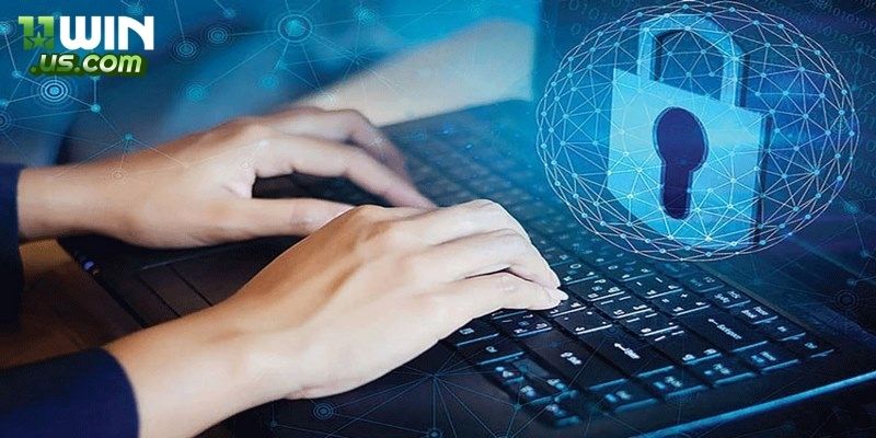 Bảo mật dữ liệu và mã hóa thông tin người dùng